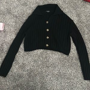 Black cropped button up sweater cardigan